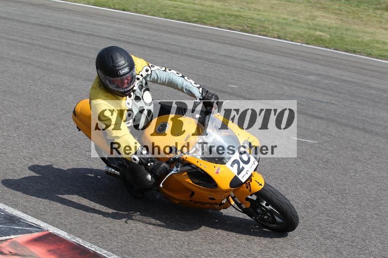 /Archiv-2022/12 22.04.2022 Discover the Bike ADR/Race 3/20